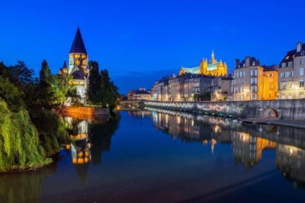 F2 65M2 Parking Prive Avec Une Belle Vue Metz Dış mekan fotoğraf